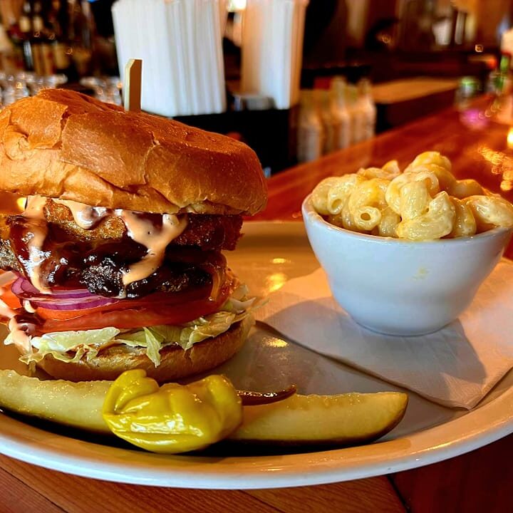 301954306_3108906679420884_8937309861579694687_n